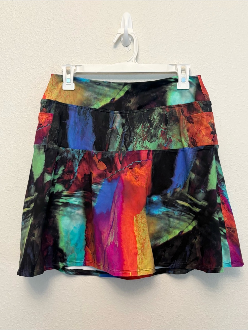 Dona Jo Skort Skirt Size 2 Golf Tennis Pickleball Printed Multi Stretch